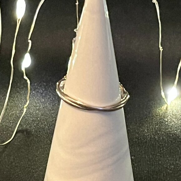 Sterling Silver Cubic Zirconia Halo Solitaire Ring – Size 8, Stamped 925 - Picture 4 of 9